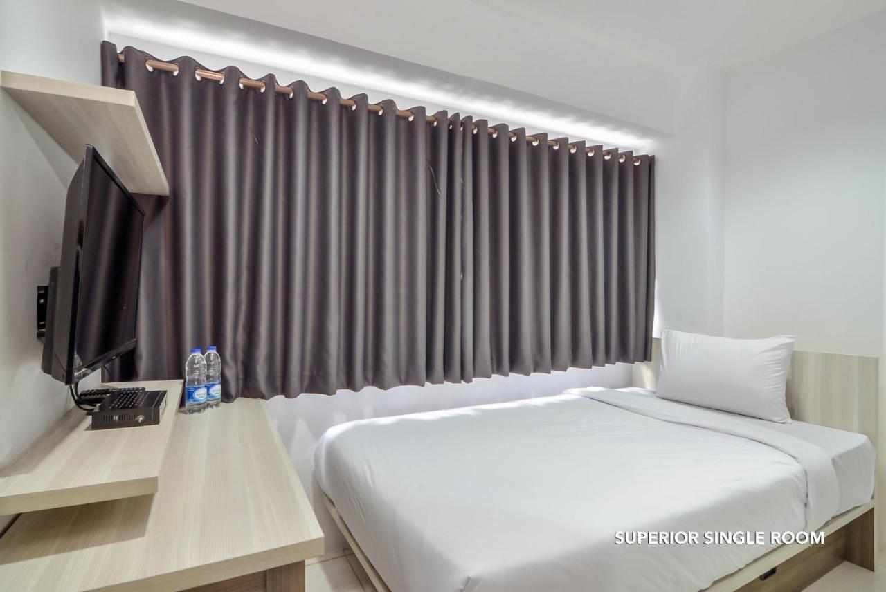 Klinpod Hotel Джакарта Экстерьер фото